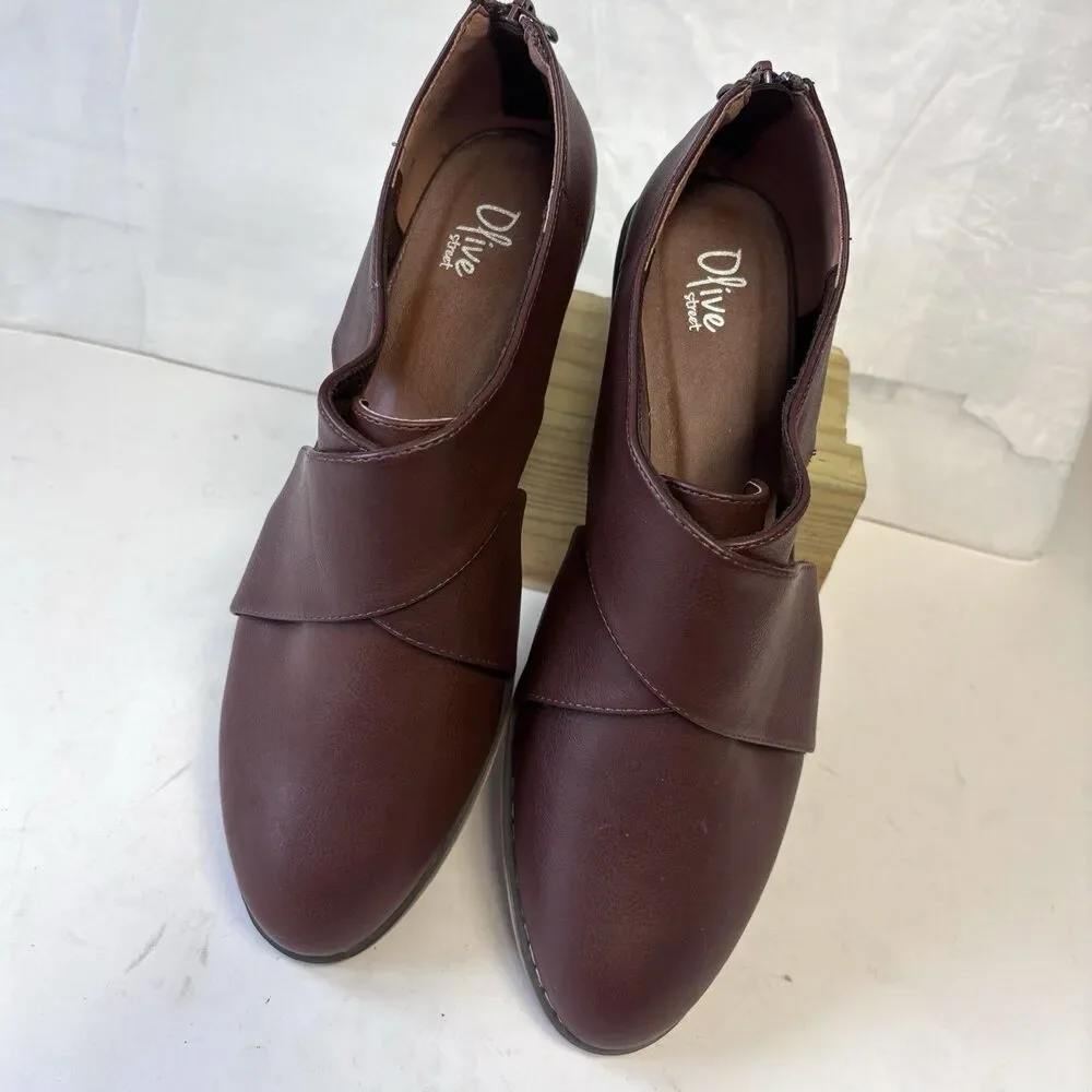 OLIVE STREET Charliee Brown Vegan Leather Flats Women’s 11 Slip On Open Sides